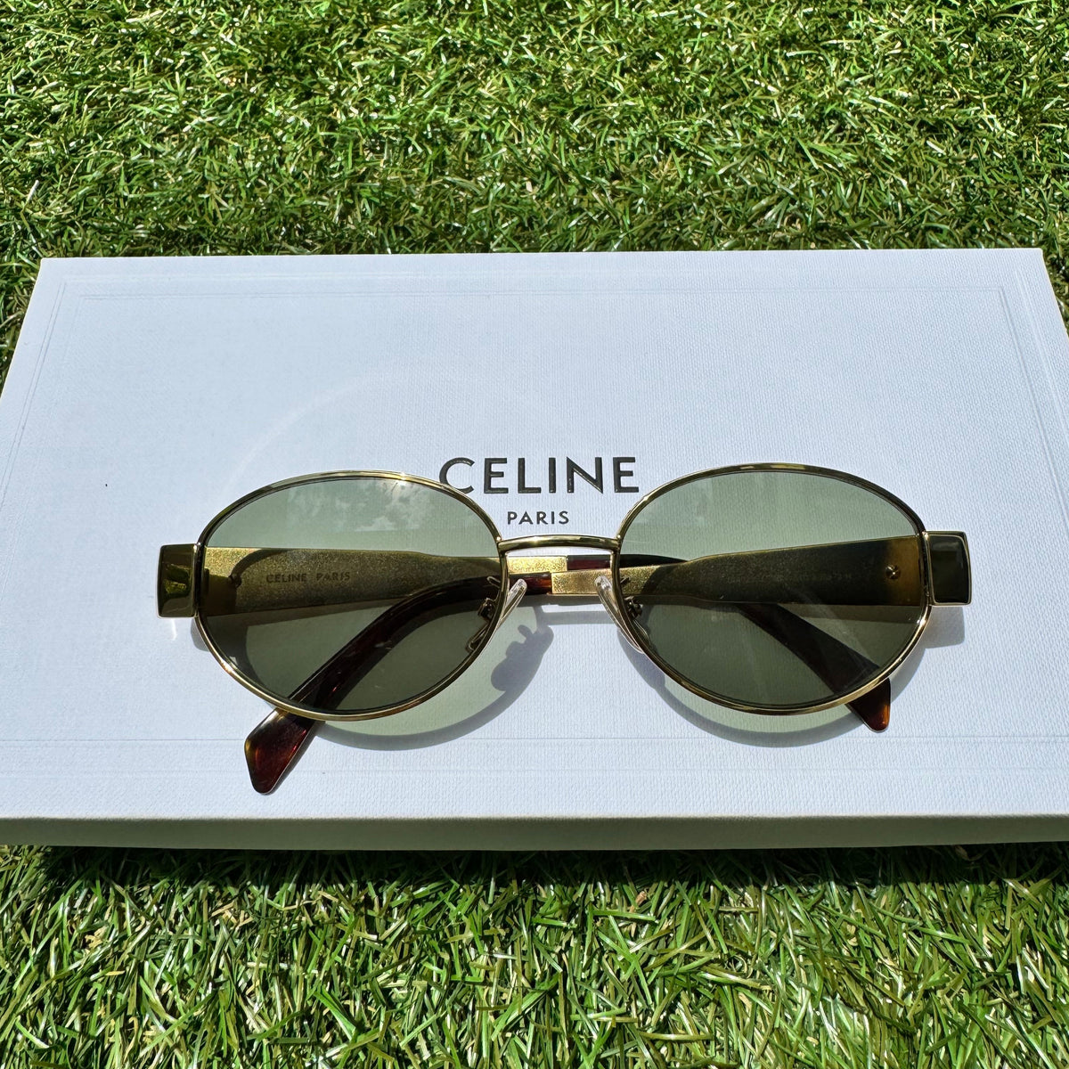 Celine CL40235 30N Triomphe Metal Gold Sunglasses