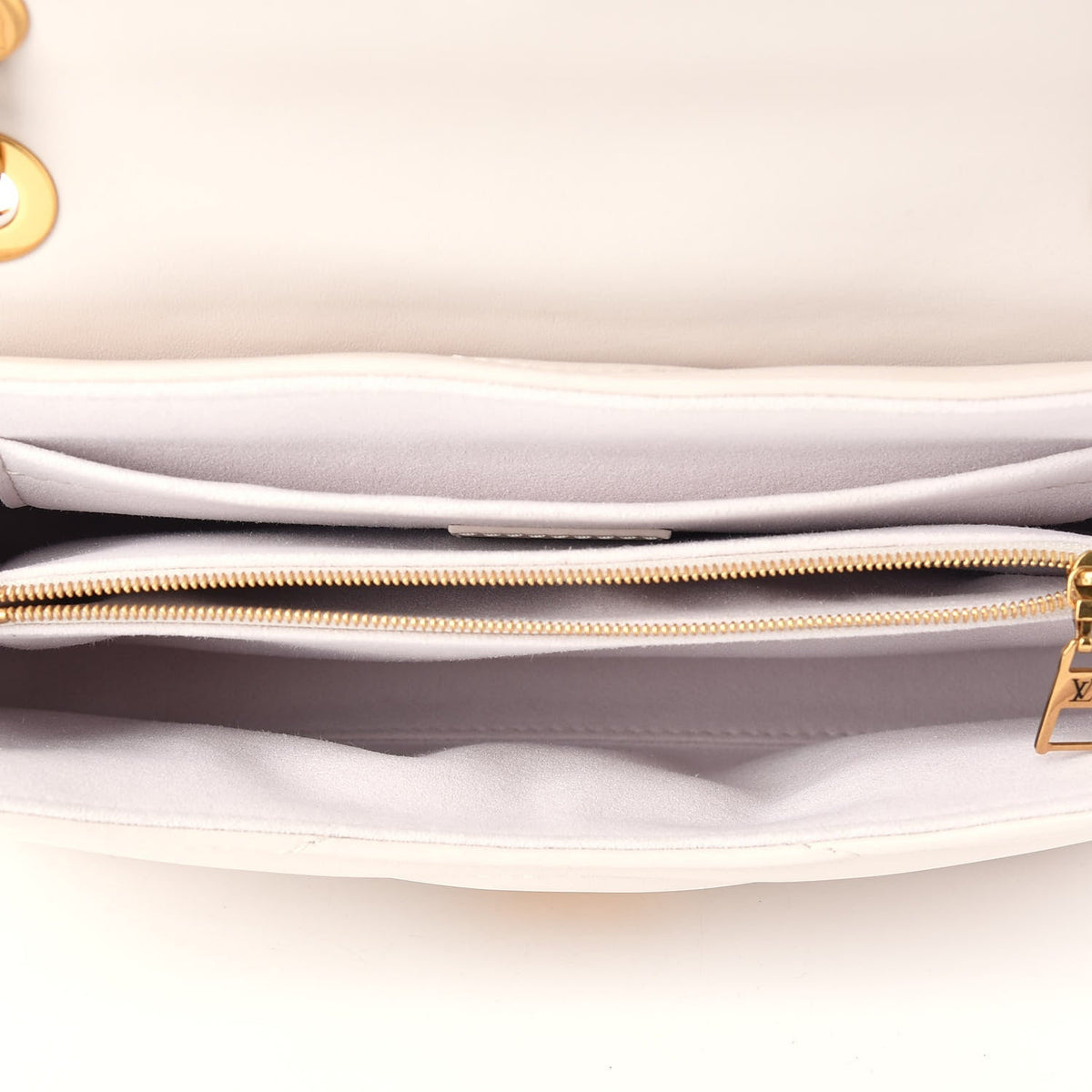 Louis Vuitton New Wave Chain Bag MM - Ivory White