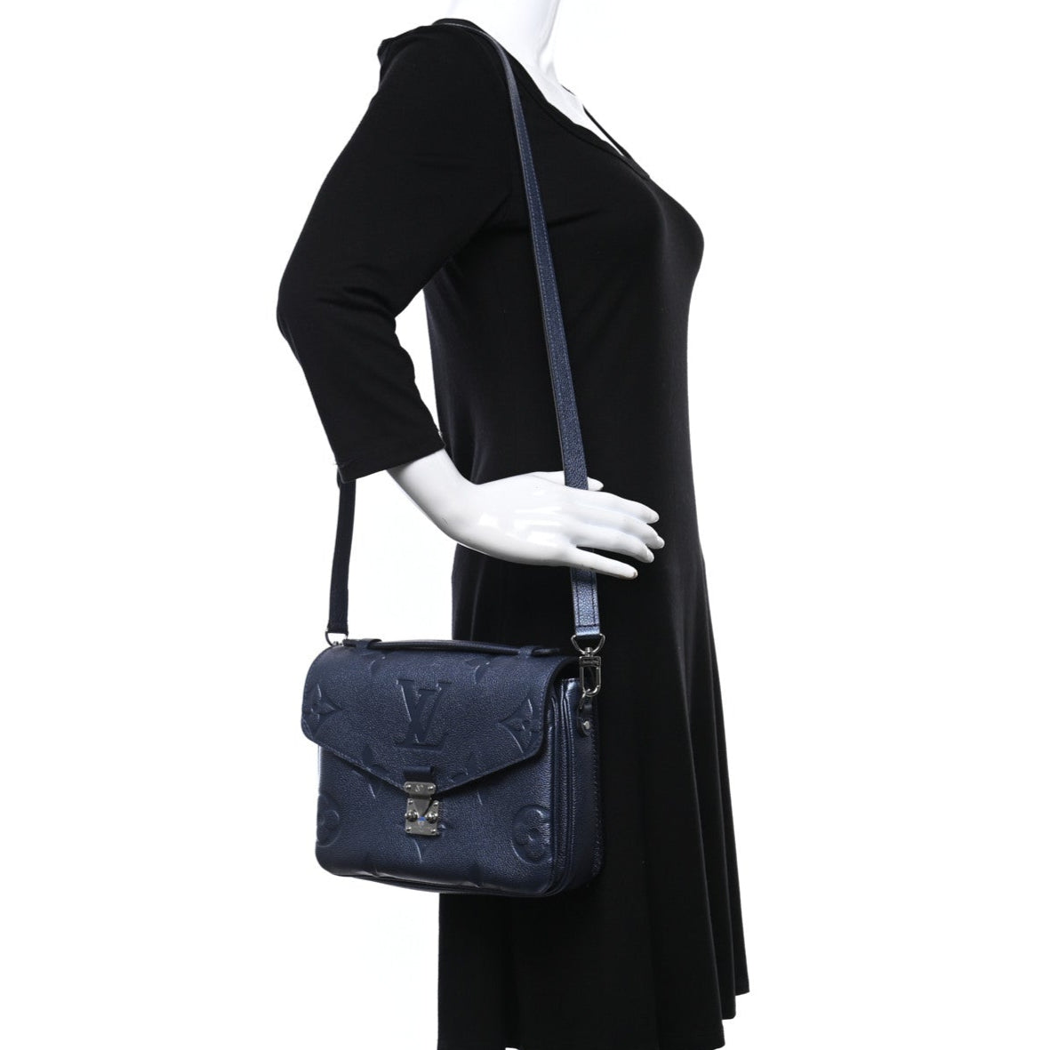 Louis Vuitton Pochette Métis Handbag - Navy Nacre