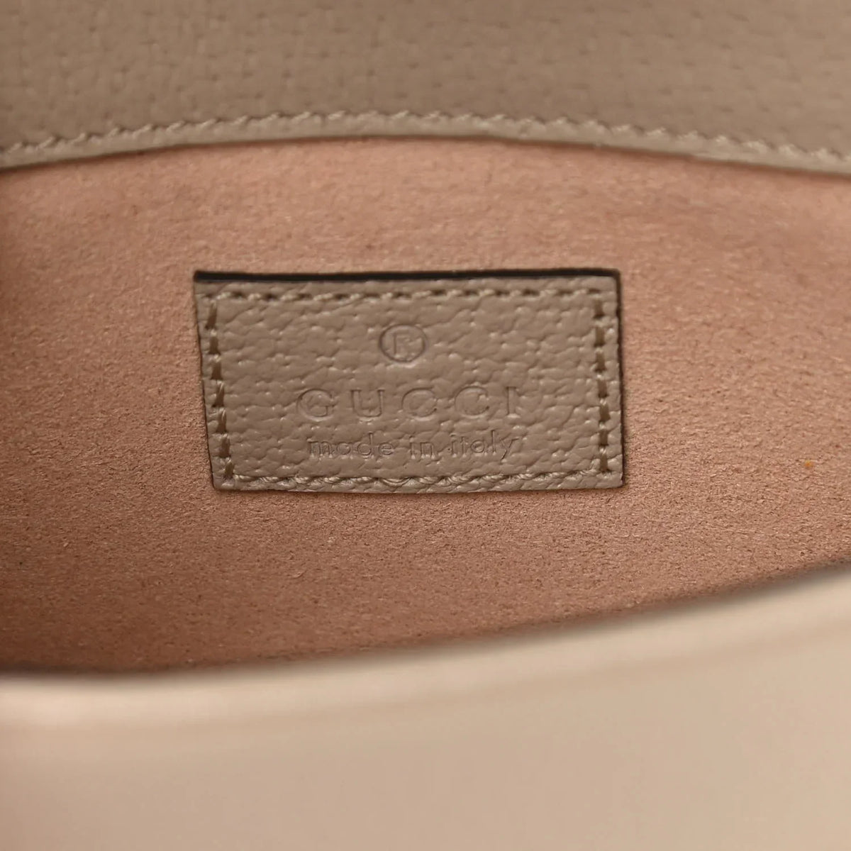 Gucci Canvas Dionysus Shoulder Bag – Beige